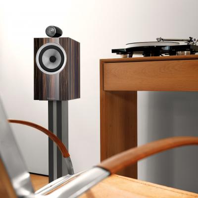 Bowers & Wilkins 705 Signature 700 Series Signature Standmount Speak